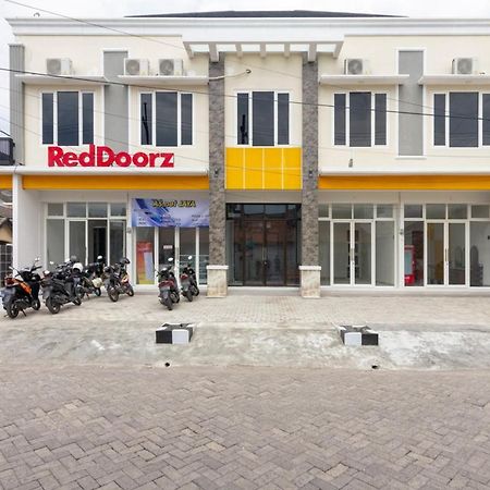 Reddoorz Syariah @ Kebraon Hotell Surabaya Eksteriør bilde