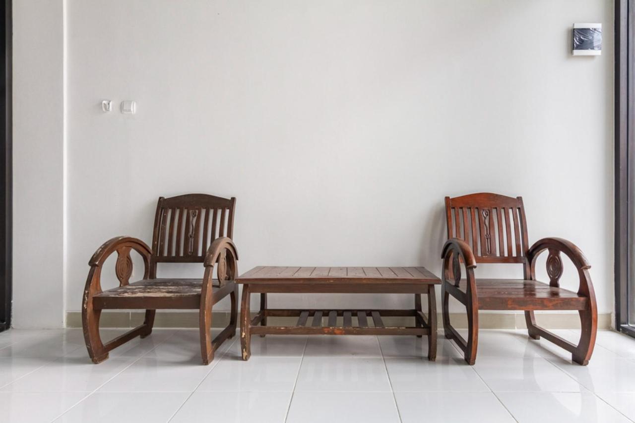 Reddoorz Syariah @ Kebraon Hotell Surabaya Eksteriør bilde