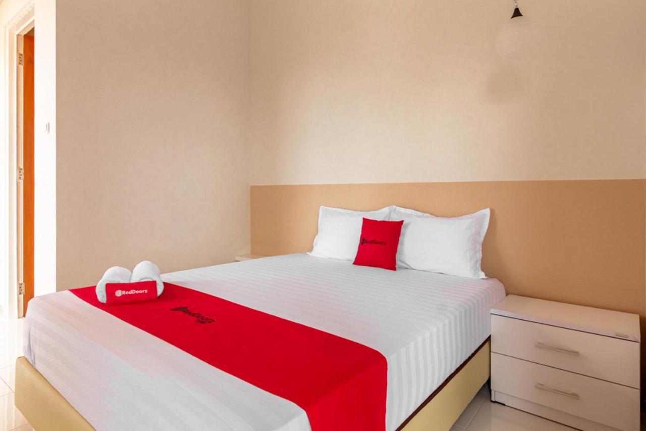 Reddoorz Syariah @ Kebraon Hotell Surabaya Eksteriør bilde